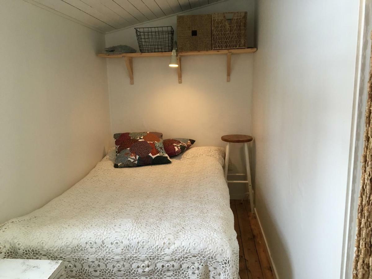 Travad Nybo Lilla Huset Hotel Екстериор снимка
